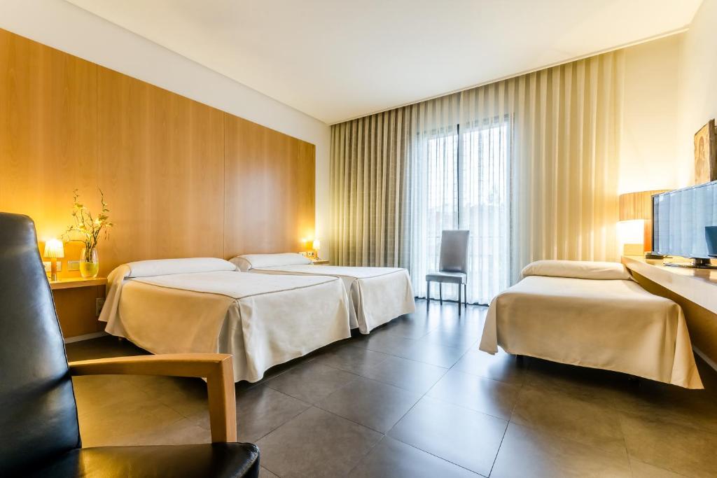 Hospedería Pax - Tweepersoonskamer Met Extra Bed