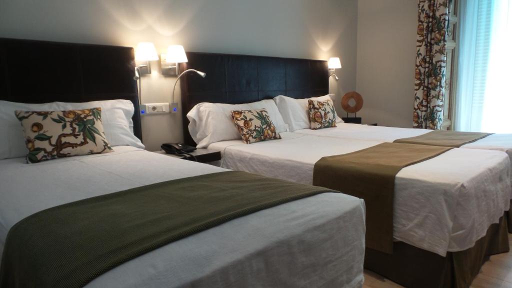 Hotel Moderno Puerta del Sol - Resim 12