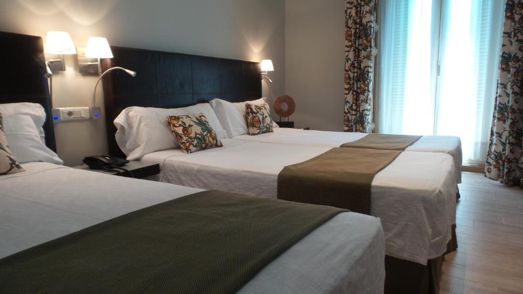 Hotel Moderno Puerta del Sol - 17