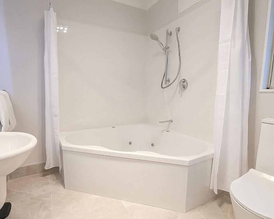 BKs Pioneer Motel - Resim 21