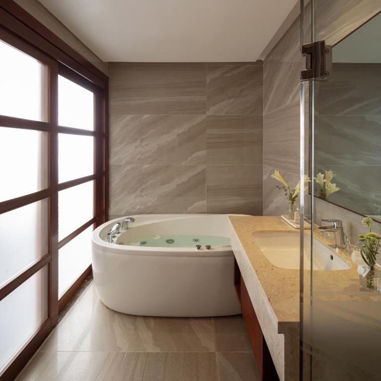 Suite Orchids Nhìn Ra Thành Phố