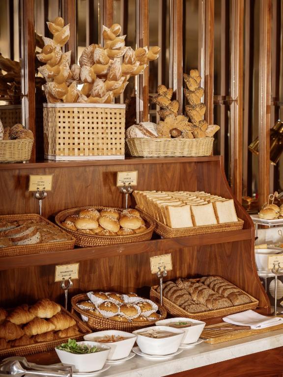 Orchids Saigon Hotel 6