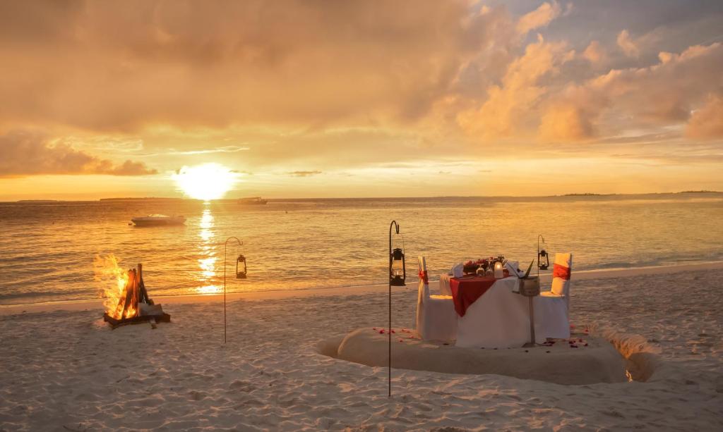 NH Collection Maldives Reethi Resort - 17