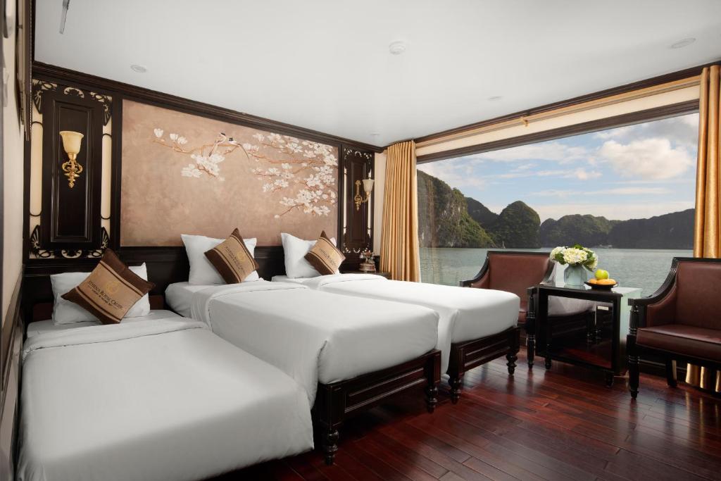 Athena Royal Cruise - Luxury in Halong Bay - 13
