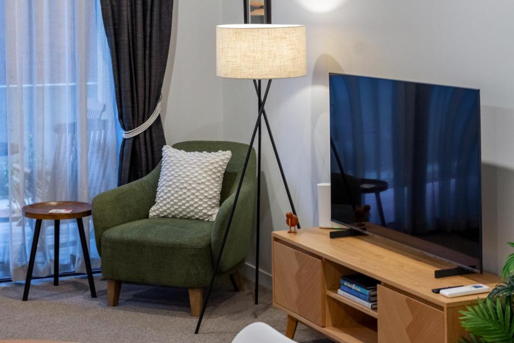 Box Office on Madras - Resim 11