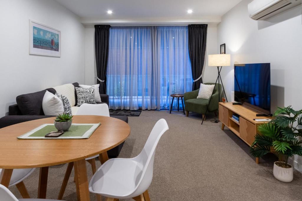 Box Office on Madras - Resim 5