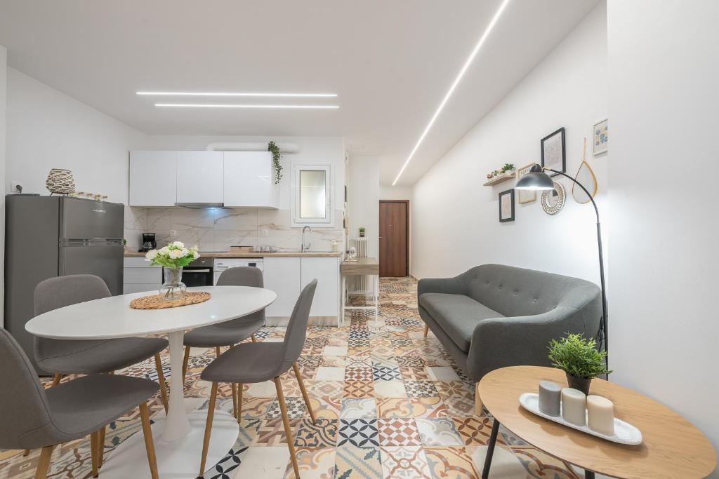 Η κουζίνα ή μικρή κουζίνα στο Ble Elia Thiseio Suite