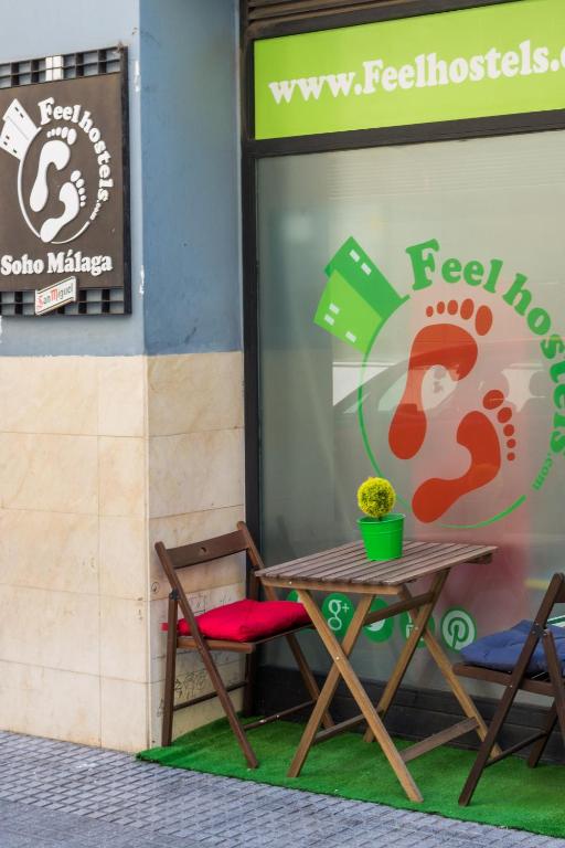 Certifikát, hodnocení, plakát nebo jiný dokument vystavený v ubytování Feel Hostels Soho Malaga