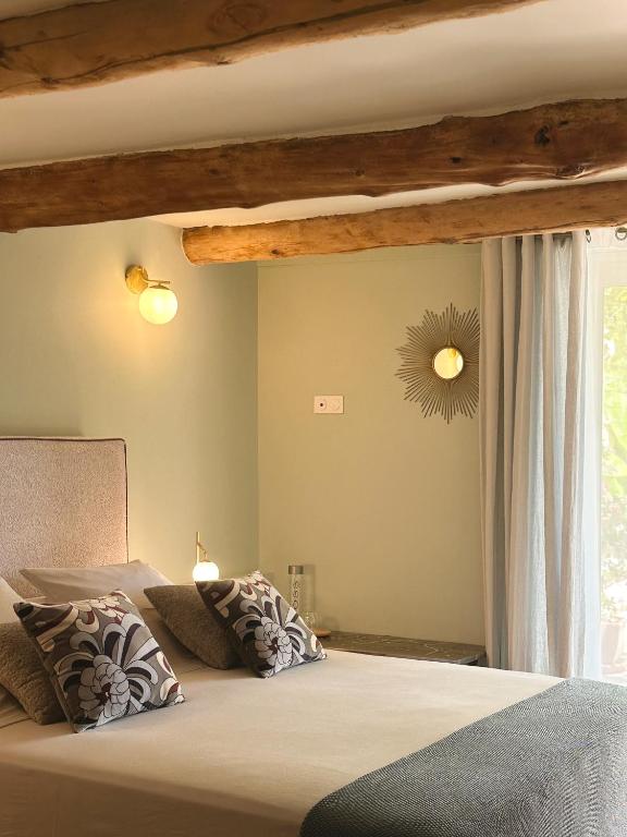 Domaine des Encourdoules - Chambre Double De Luxe Avec Douche
