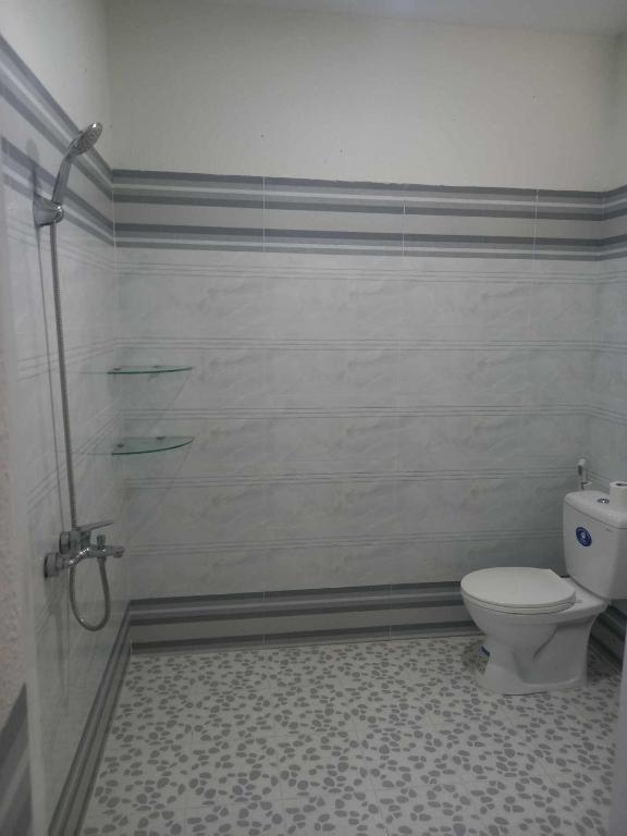 Phòng tắm tại Kim Long Hotel
