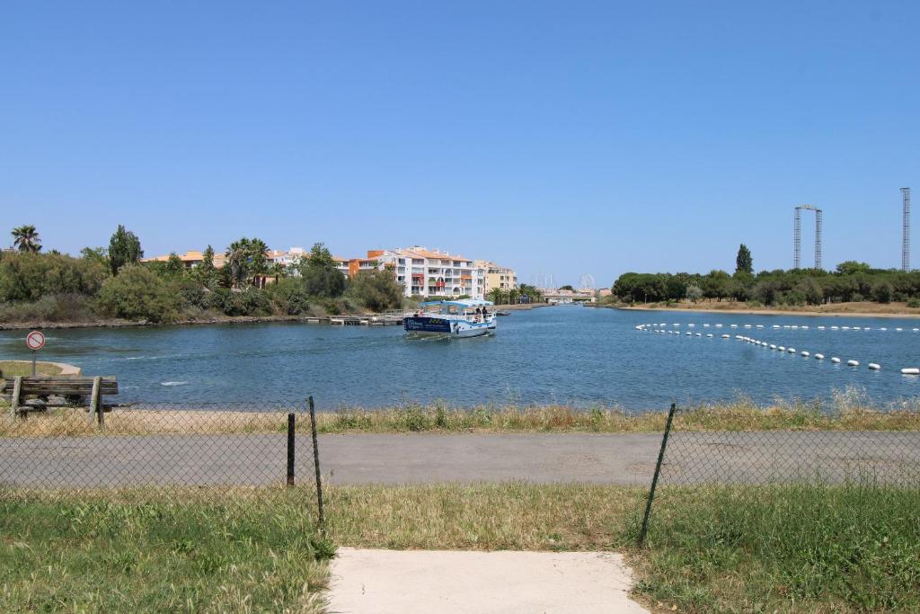 Appartement proche de la plage avec piscine