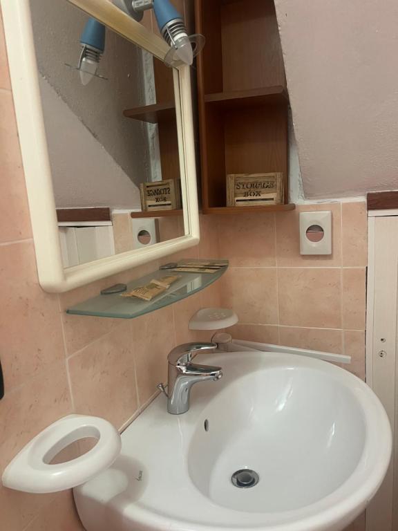 Il Canarino affittacamere - Economy Triple Room