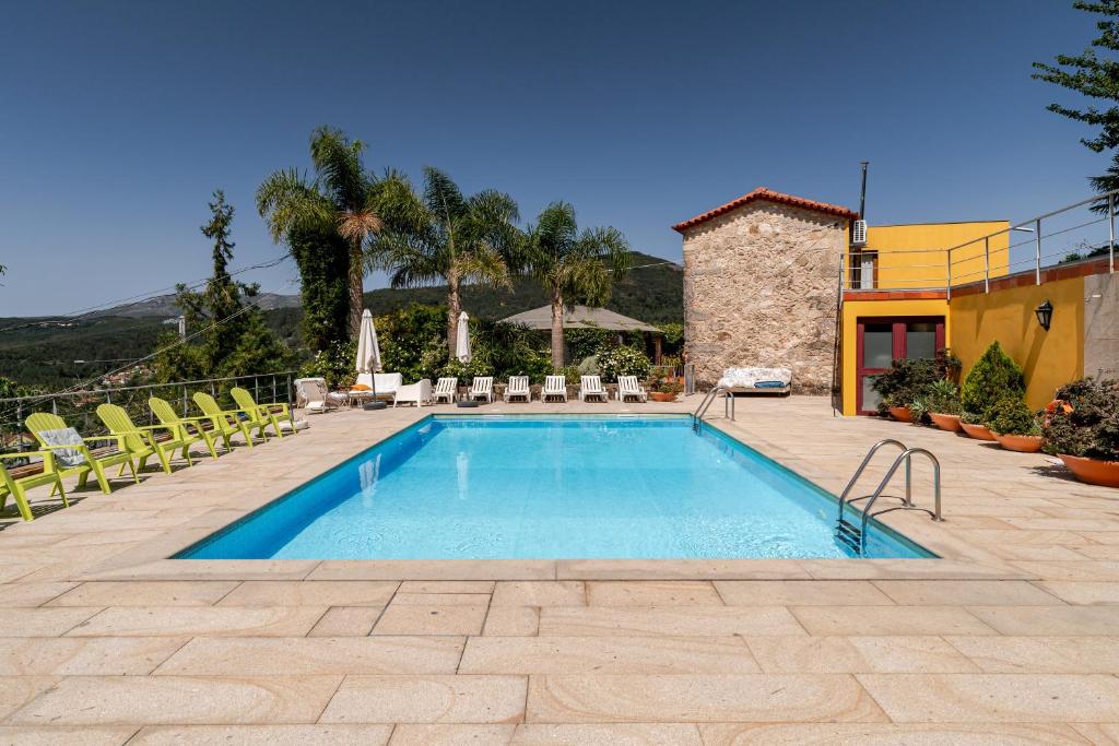 Πισίνα στο ή κοντά στο Casa do Eido da Devesa