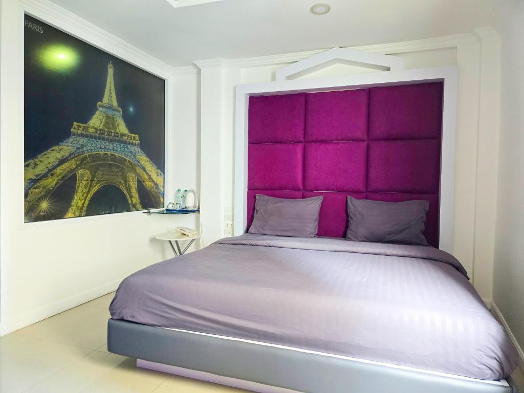 Titanic Residence-7 minute walk to the Beach - Resim 21