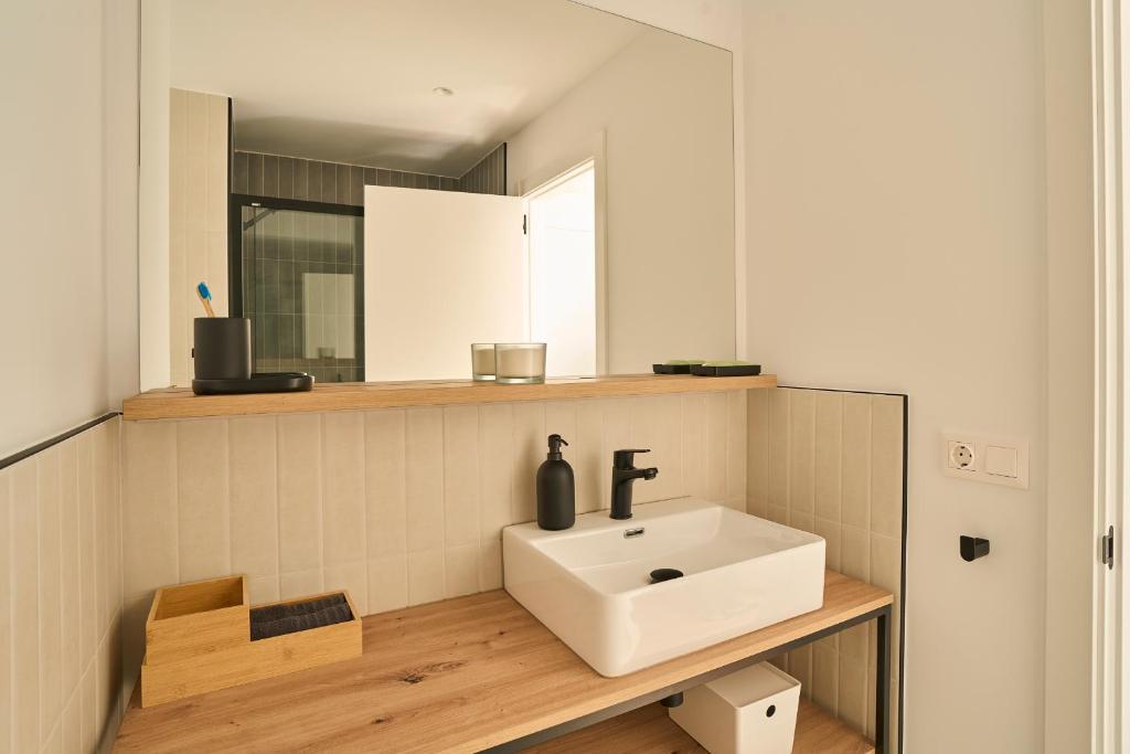 Node Madrid Carabanchel - Resim 3