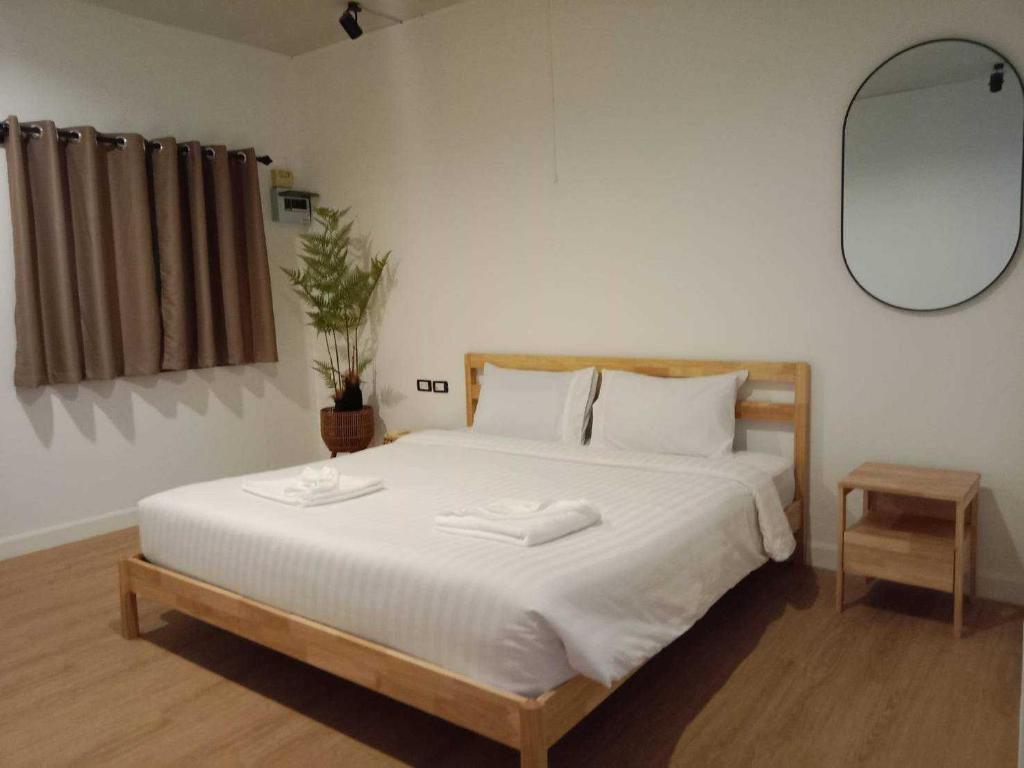 Dancenter Patong Beach Phuket – formerly RQ Hotel - Resim 18