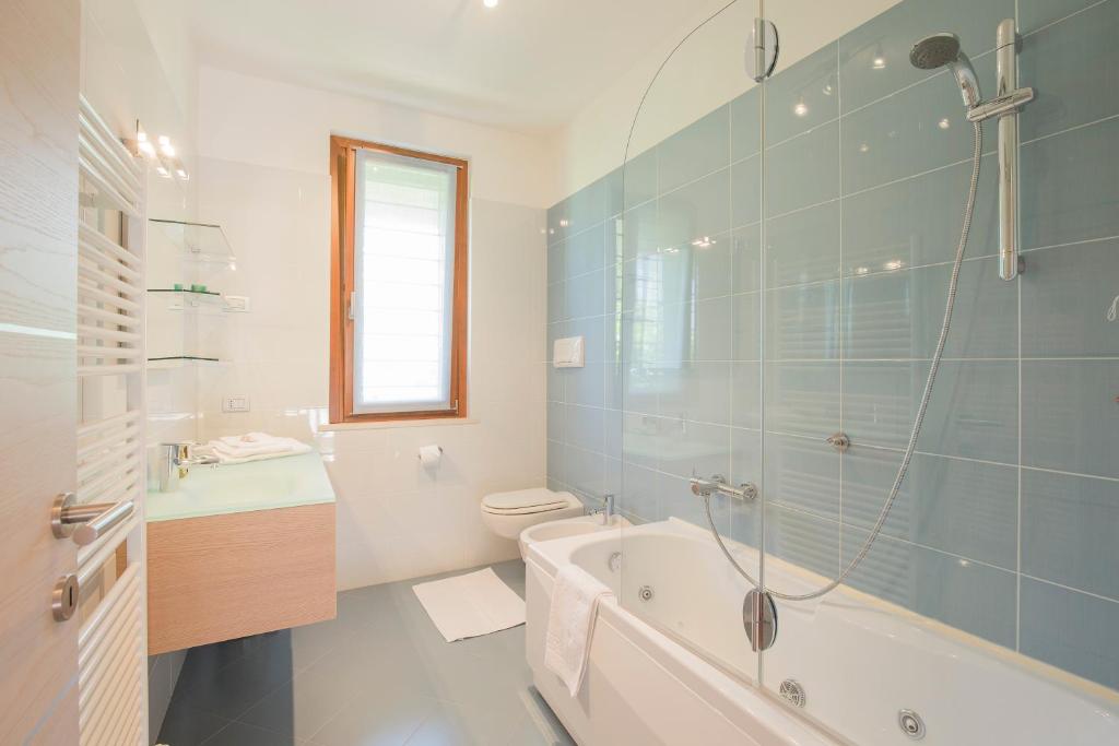 Kúpeľňa v ubytovaní Marina Loft