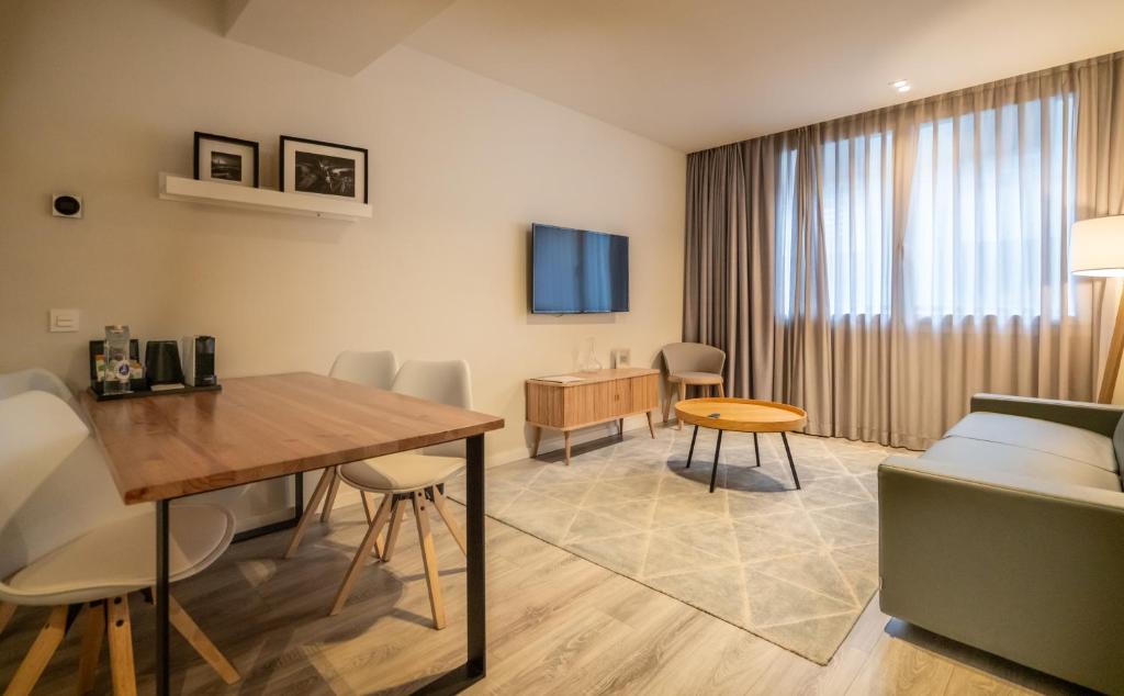 Bilbao City Center by abba Suites - Resim 5