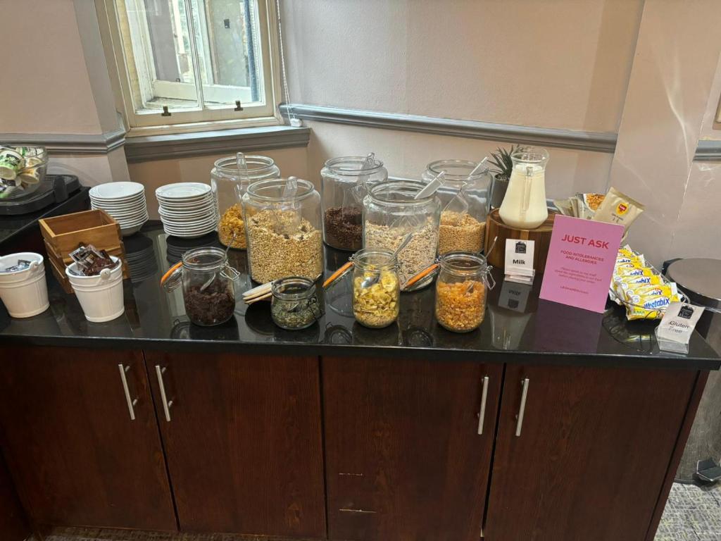 Leonardo Edinburgh City - Resim 33