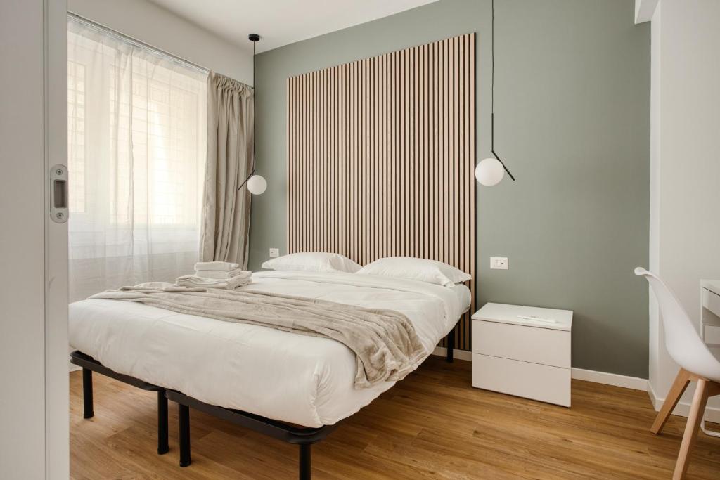 Hostmate - Milano - Imperia's Serenity - Romolo