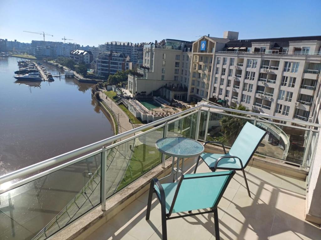 APART , DEPARTAMENTO CONDOMINIO BAHIA GRANDE NORDELTA, TIGRE , BALCÓN Y VISTA A LA BAHIA , PISCINA E