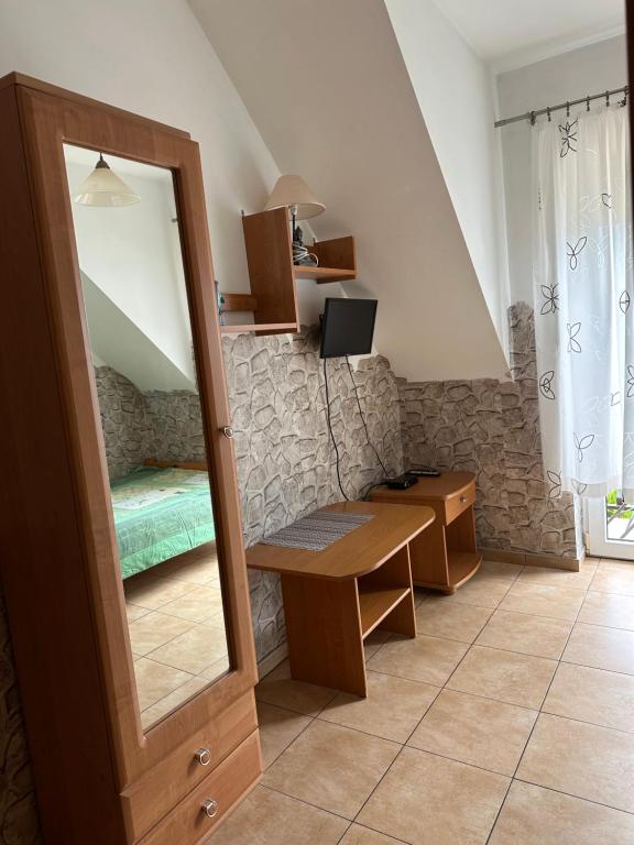 Pokoje gościnne Becia - 4