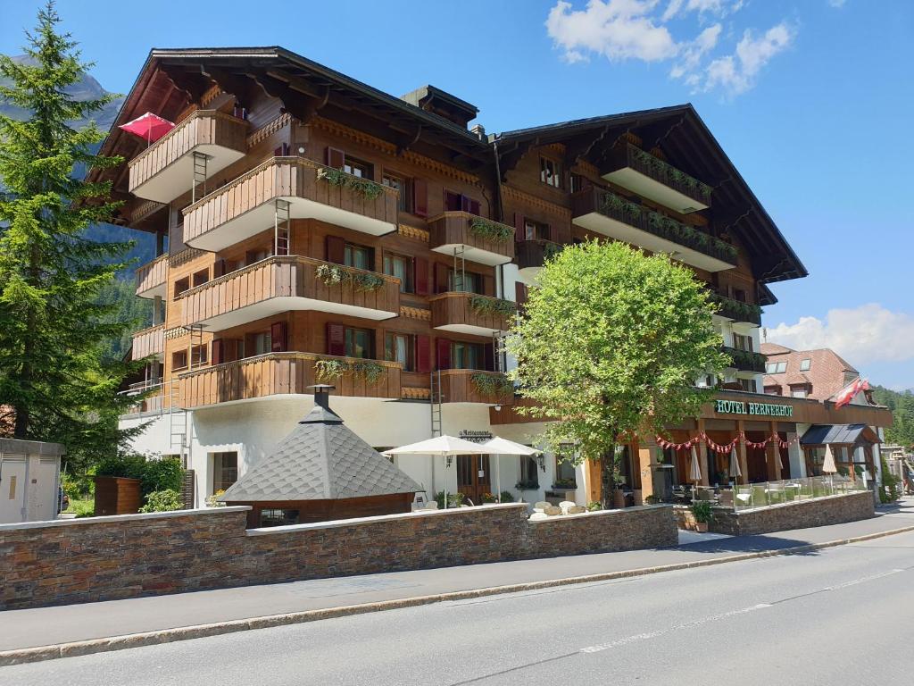 Budova, kde se hotel nachází