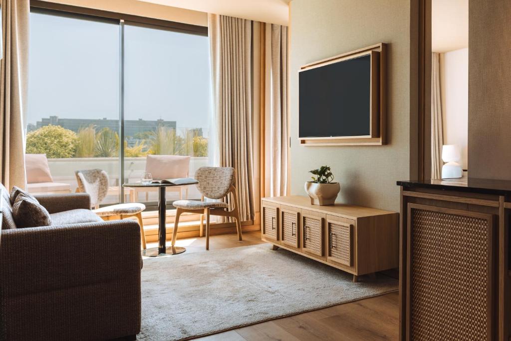 Μια τηλεόραση ή/και κέντρο ψυχαγωγίας στο EVOLUTION Valbom