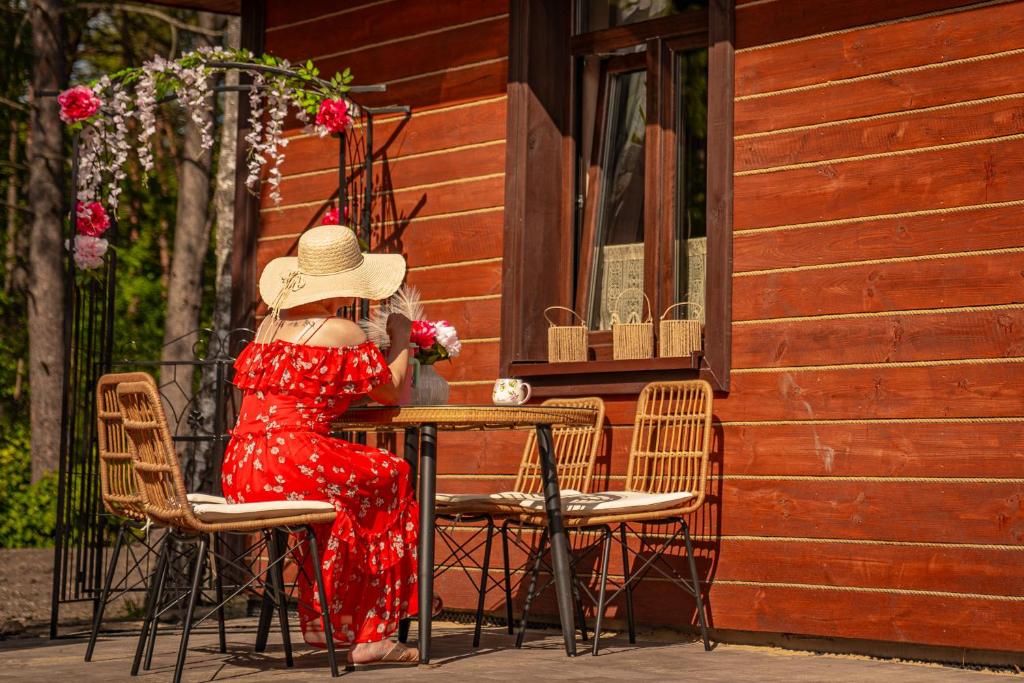 Ośrodek Wypoczynkowy Mamczur Pizuny, Roztocze, baseny, sauna, jacuzzi w cenie wynajmu - Chalet