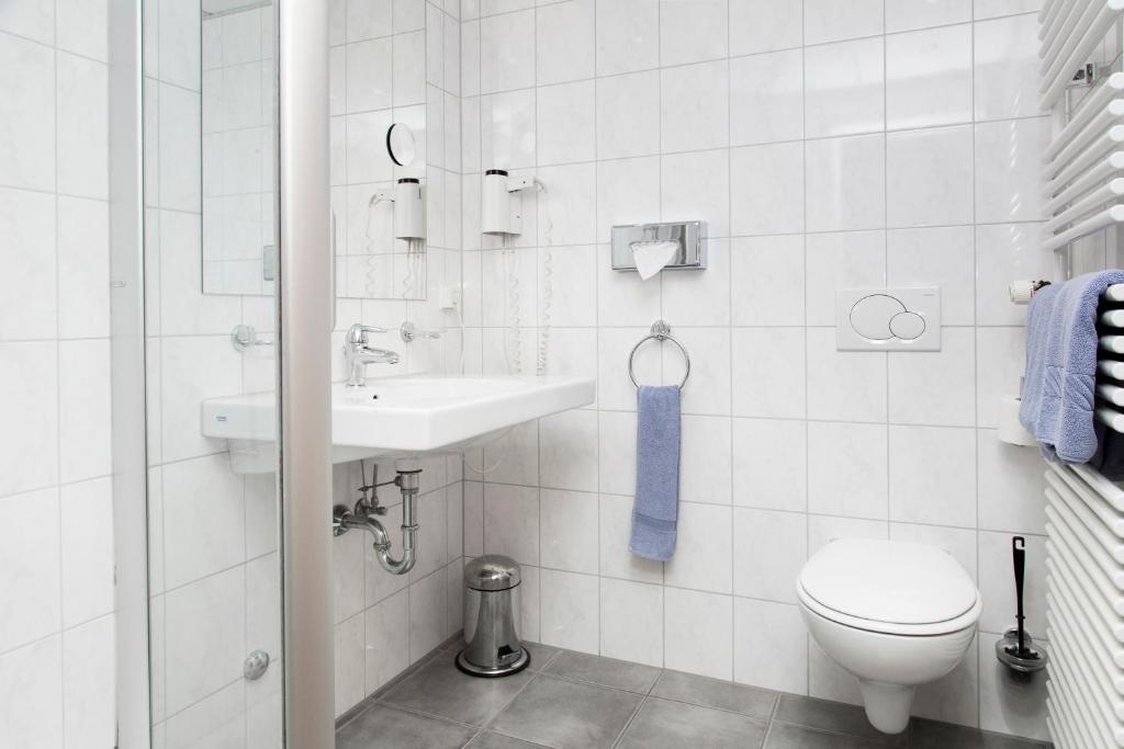 Hotel & Restaurant Waldshuter Hof - Chambre Simple Avec Salle De Bains Privative