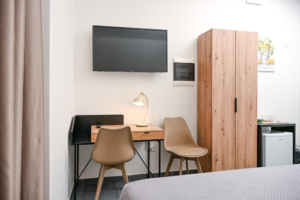 1811 Palace - Resim 22