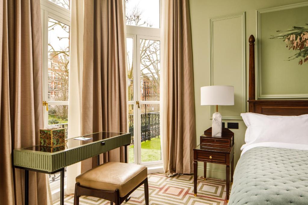 Ellen Kensington - Resim 44