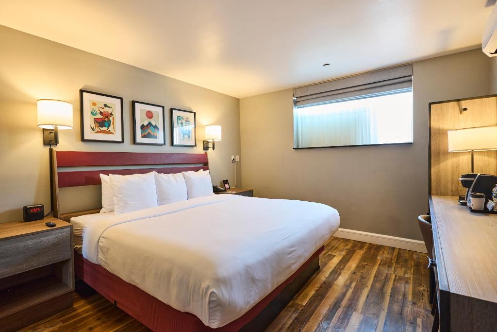 The Lodge Red Hook photo