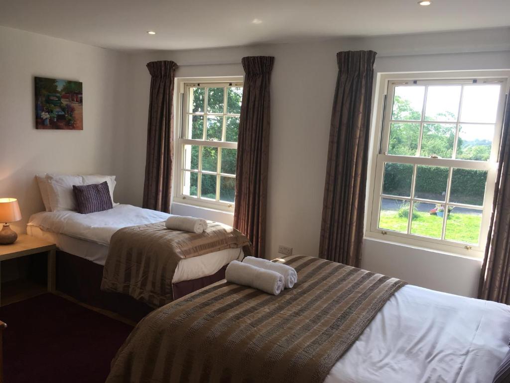 The Rocks B&B - 