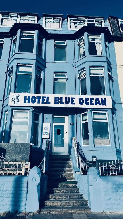 HOTEL BLUE OCEAN - Call For Cheap Prices - Check In Until 3AM - Resim 1