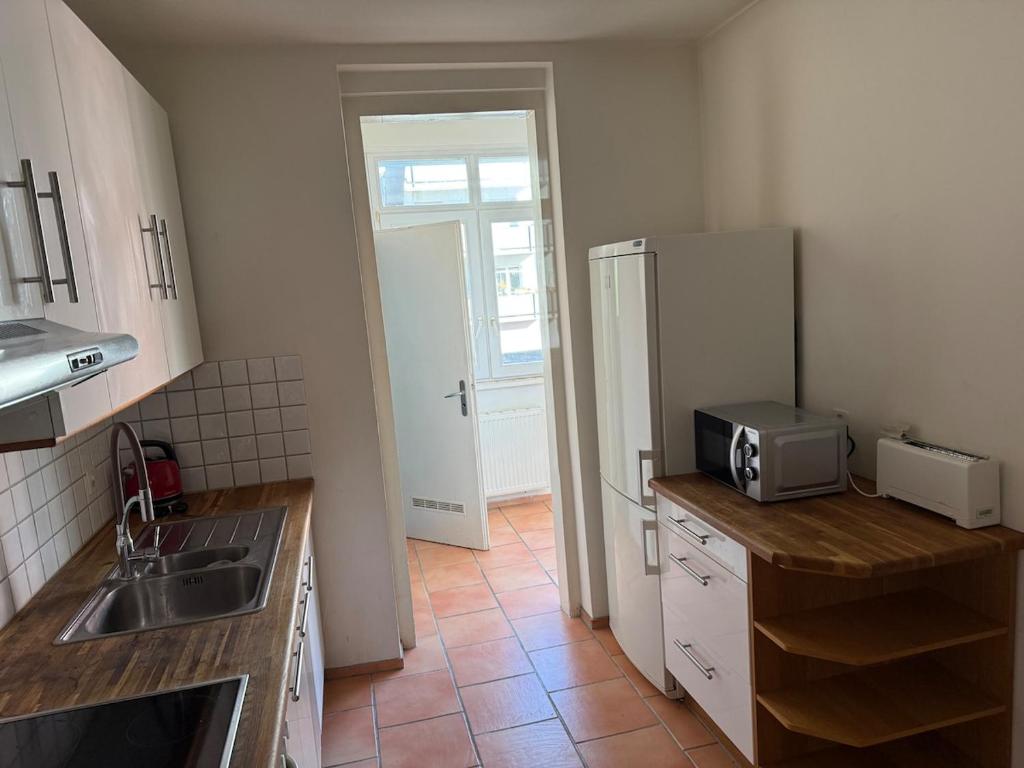 Chill and Tranquil in St Johann near Novartis Campus - Resim 21