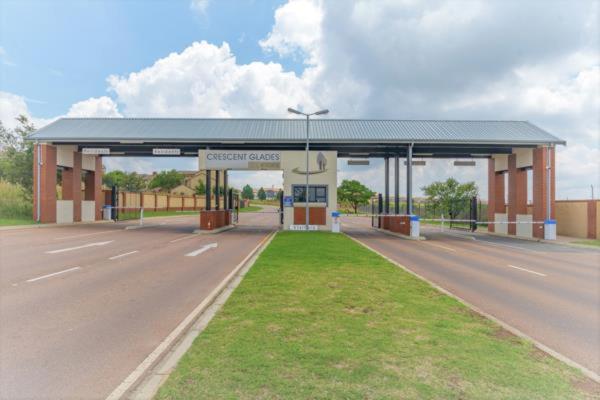 una gasolinera al costado de una carretera en Tempo #03, en Vosburg