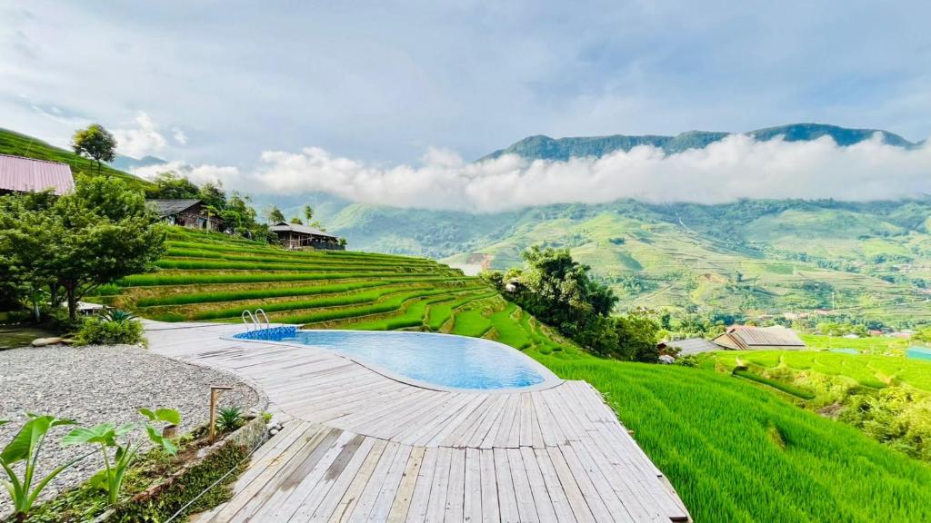 Madame View Homestay - 1