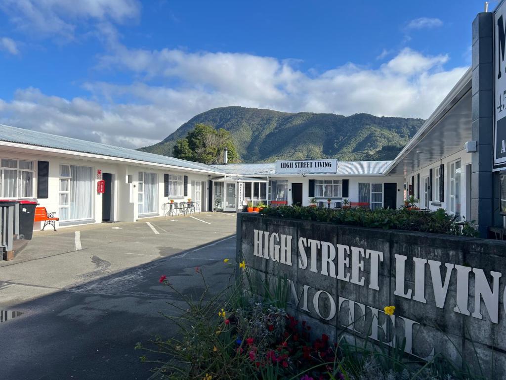 High Street Living Motel - Resim 6