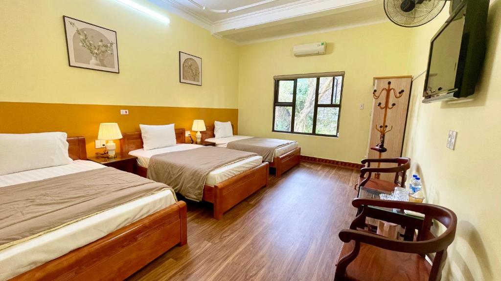 Khách Sạn Hùng Vân - Triple Room