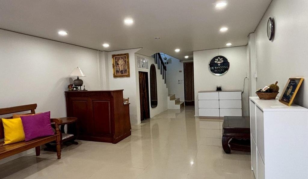 فضای داخلی Le Tanjong House در پوکت - تصویر ۳
