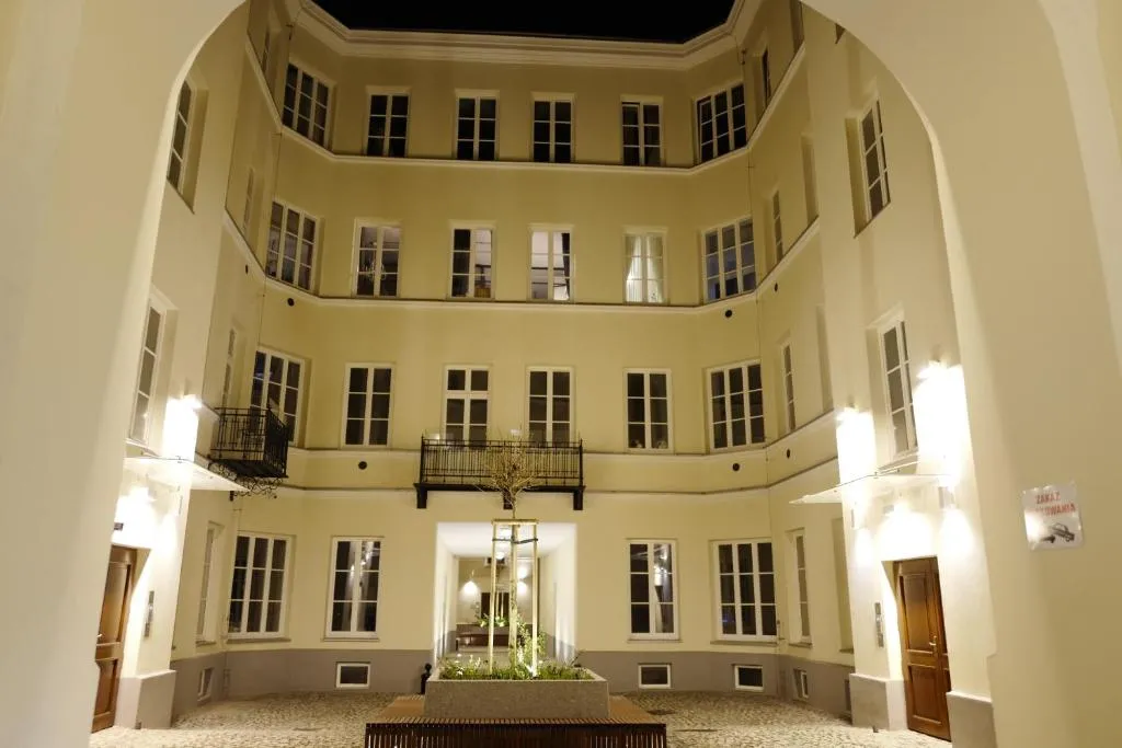 Apartment In the Heart of Warsaw, Varșovia, Polonia