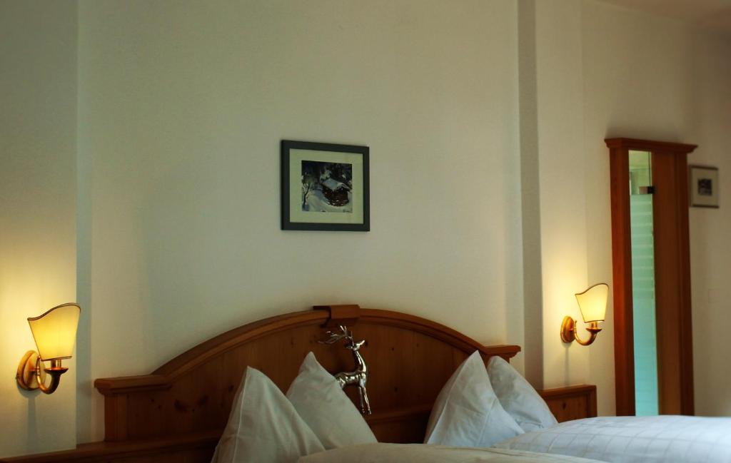 Voodi või voodid majutusasutuse Hotel Rotwand toas