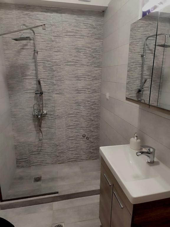 G&M Luxury Studios - 1