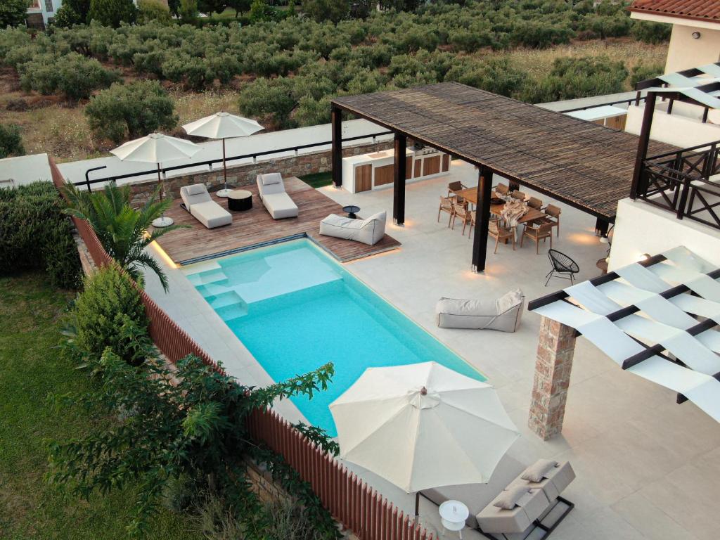 Πισίνα στο ή κοντά στο Desert Sand Villa