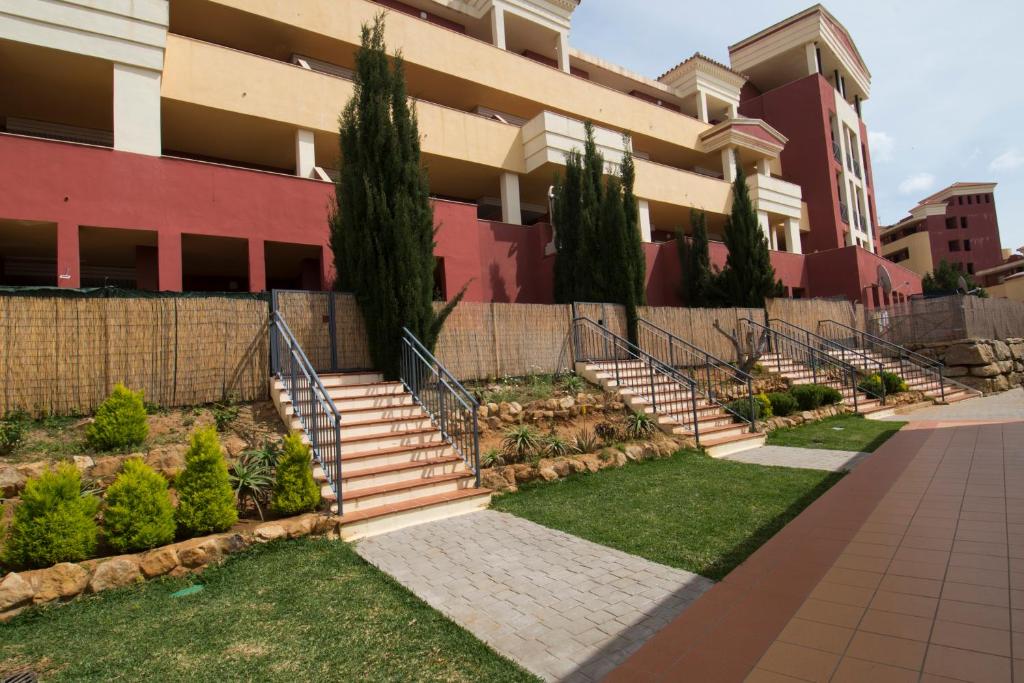 Φωτογραφία από το άλμπουμ του Apartamentos Turisticos Aureus Bahia Sur σε La Línea de la Concepción