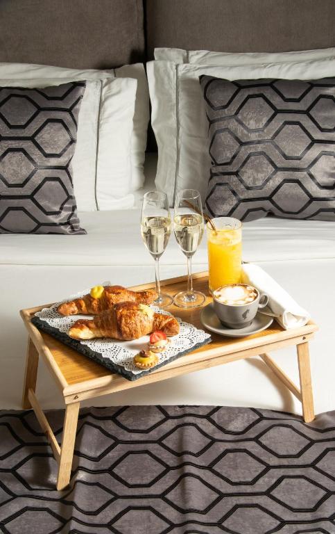 STOA ROME Boutique Suites - Resim 14