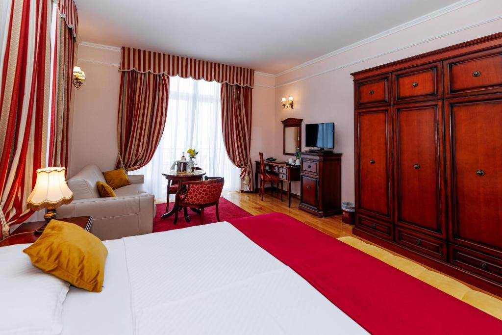 Hotel Savoy - Resim 45