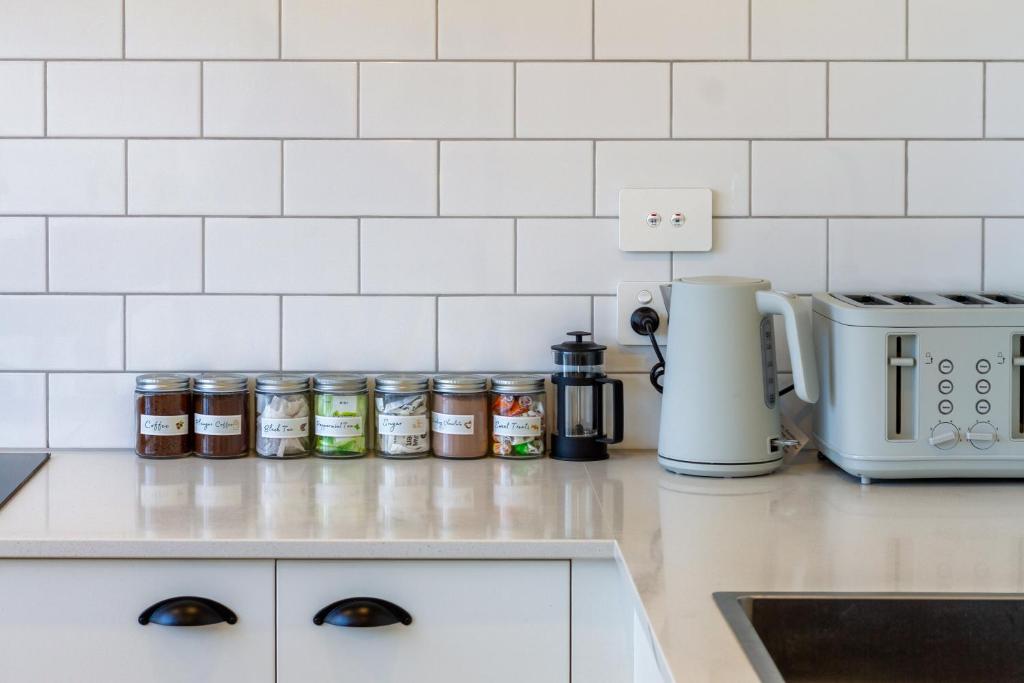 Luxe City Stay, Sleeps 7, Free Car Park - Resim 9