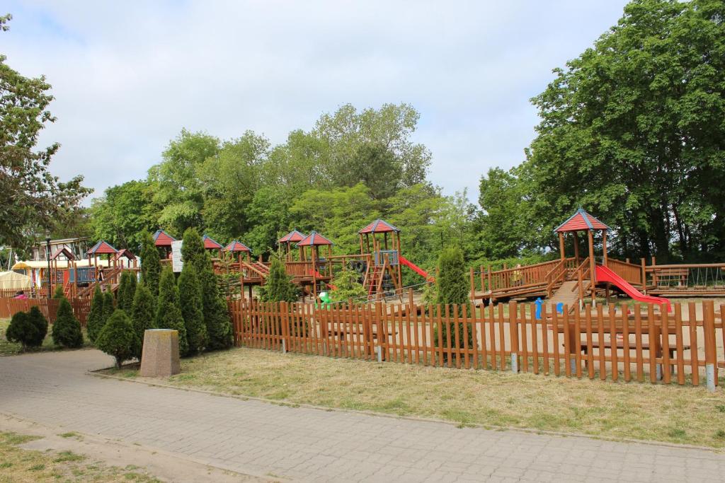 Vonkajšia záhrada v ubytovaní Horyzont